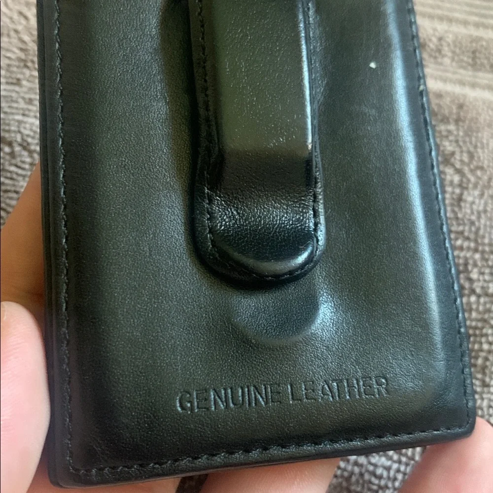 Perry Ellis Portfolio Black Genuine Leather Clip Wallet